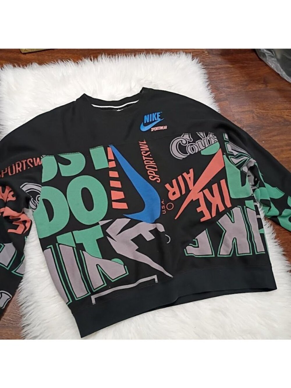 Nike Sportswear Multicolor Logo Graphic Sweatshirt Oversized SZ S - Picture 4 of 10